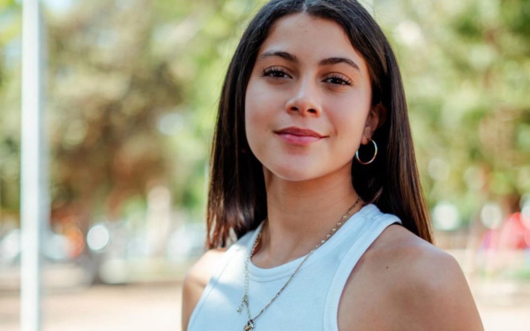 Catalina Chirino, deportista y líder juvenil del programa “Ingeniosas en Antofagasta”